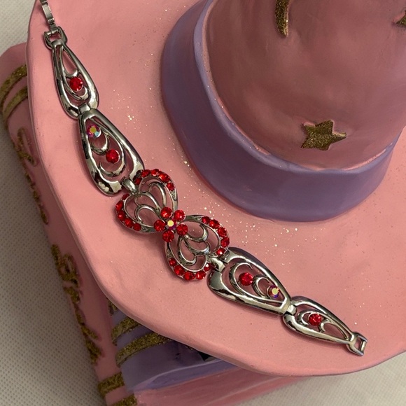 Rhinestone Jewelry Collection Red and Silver Women's Bracelet 7” EUC - Picture 8 of 10